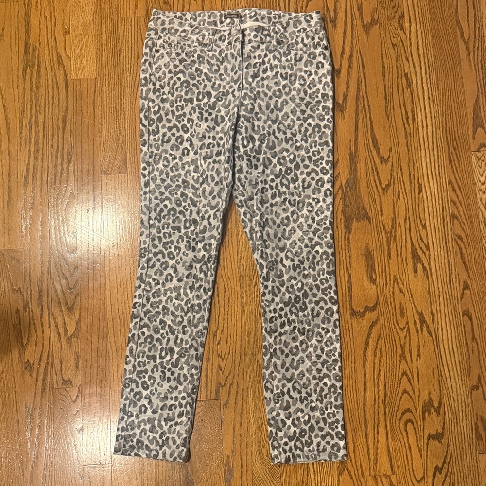 J. McLaughlin Gray Animal Print Pants